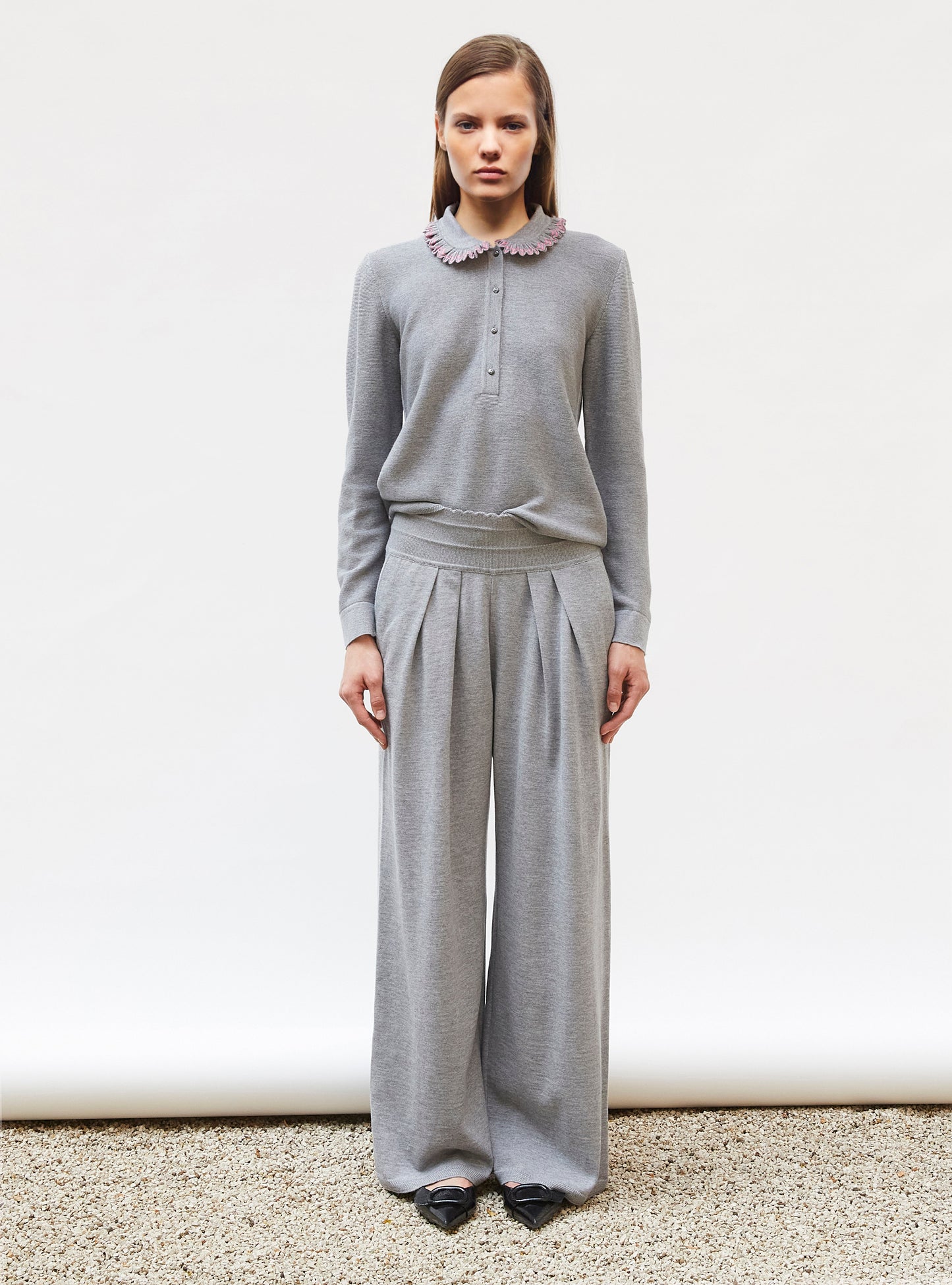 chemise en maille col volanté
