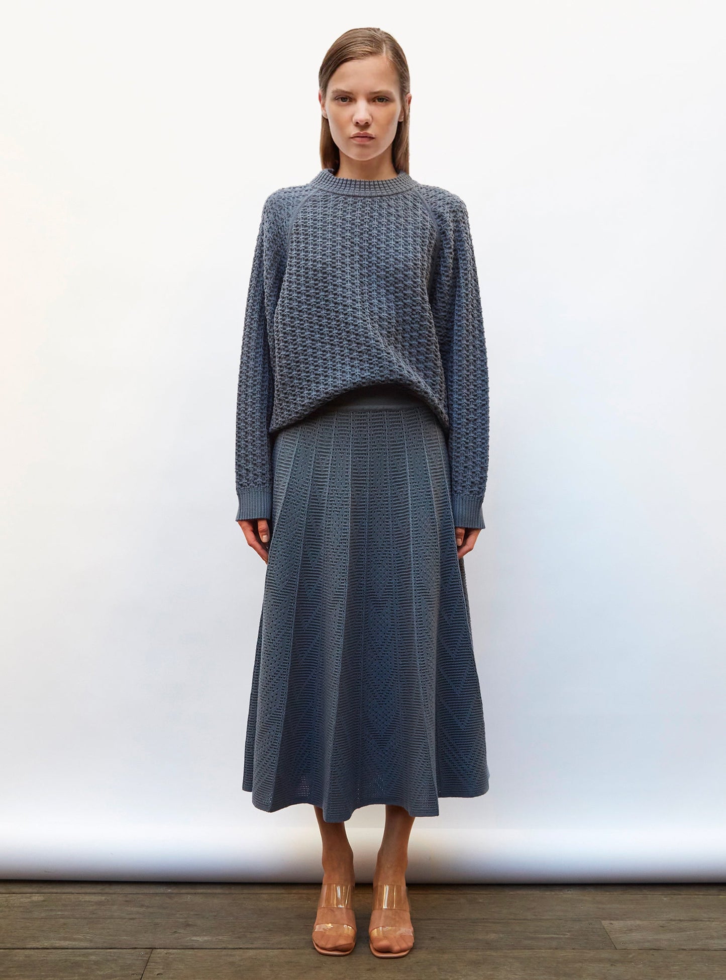 pull loose maille entrelacée
