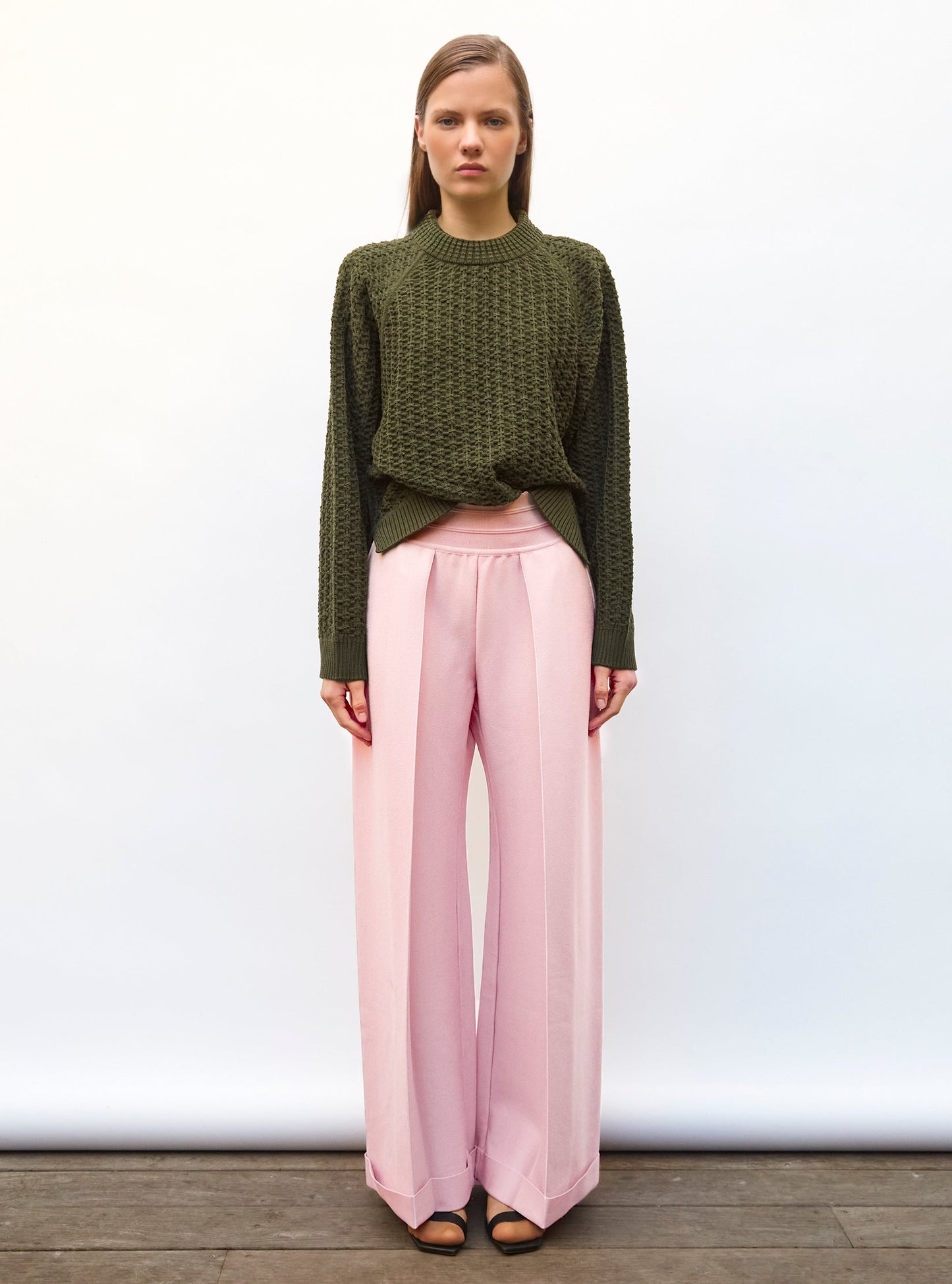pull loose maille entrelacée