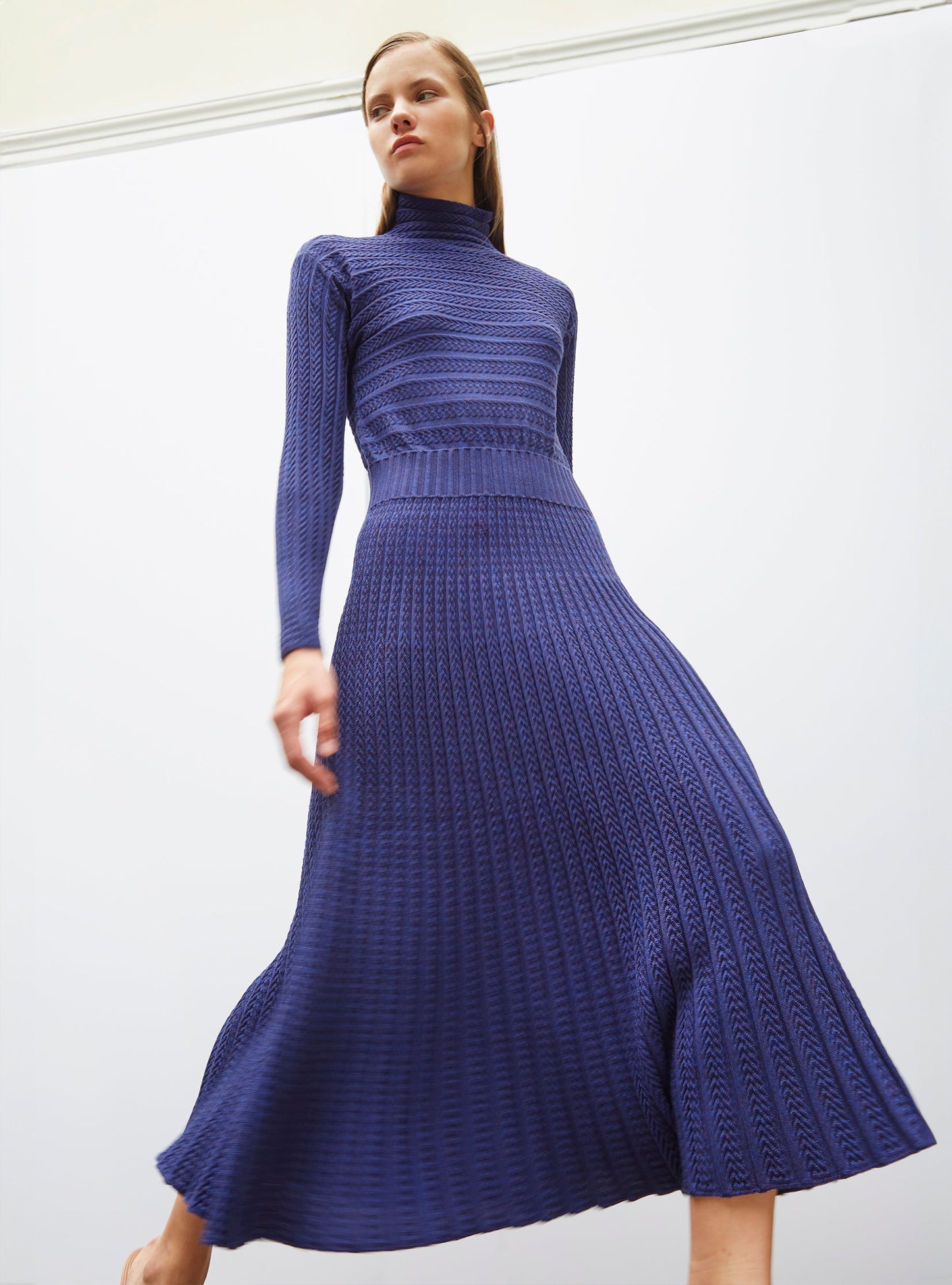 robe longue maille plissée