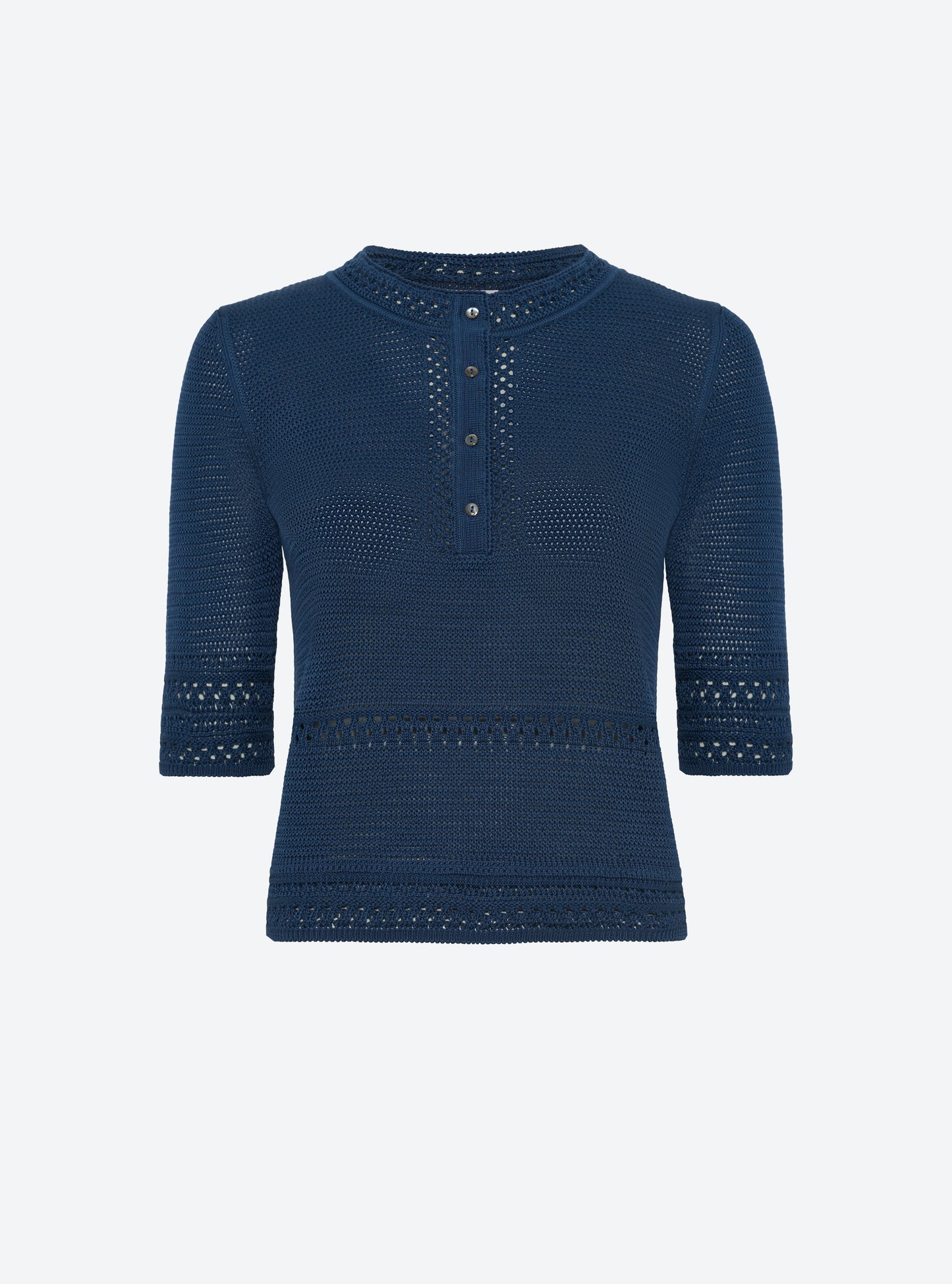top délicat maille crochet