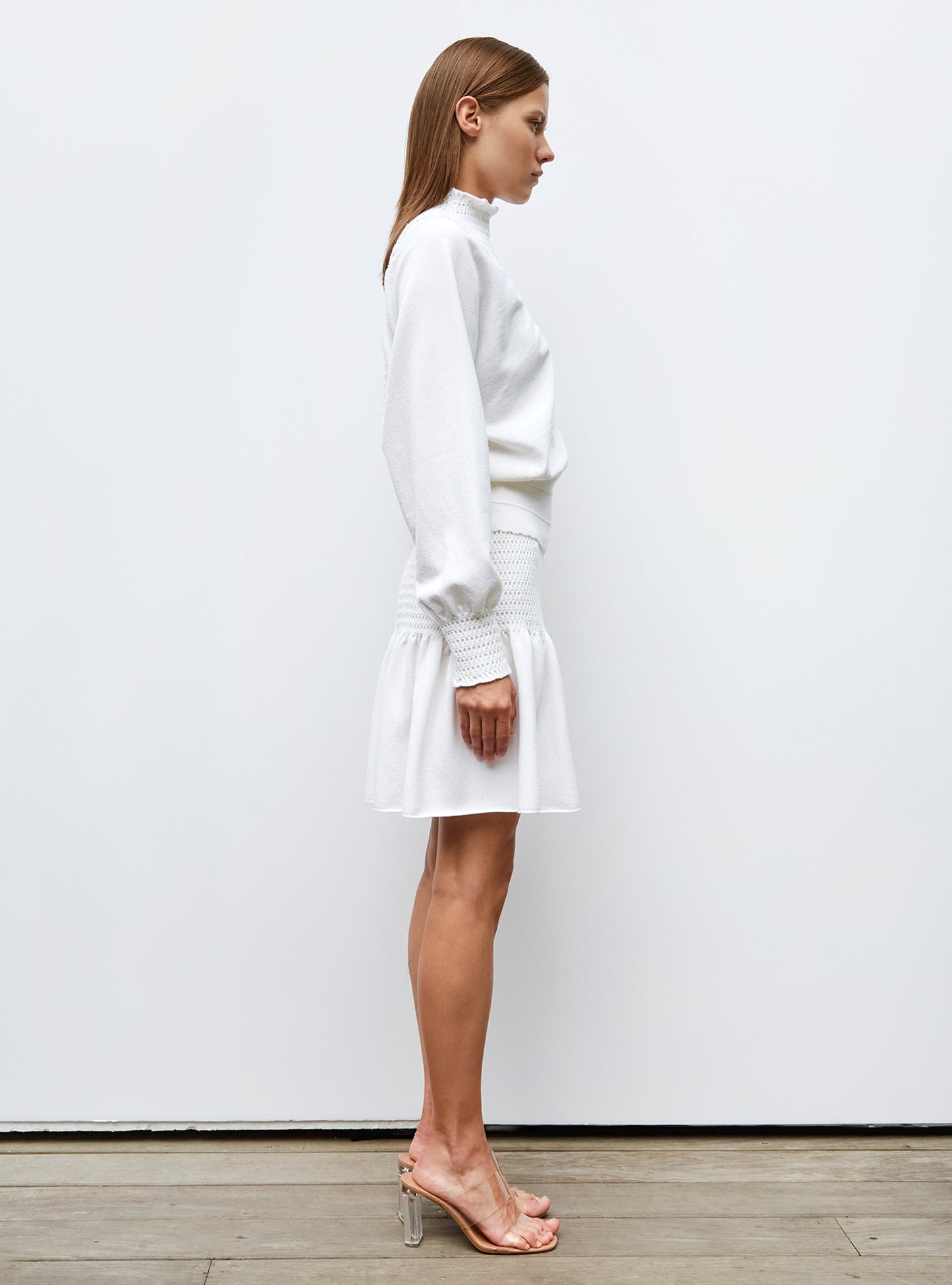 jupe courte en maille smockée