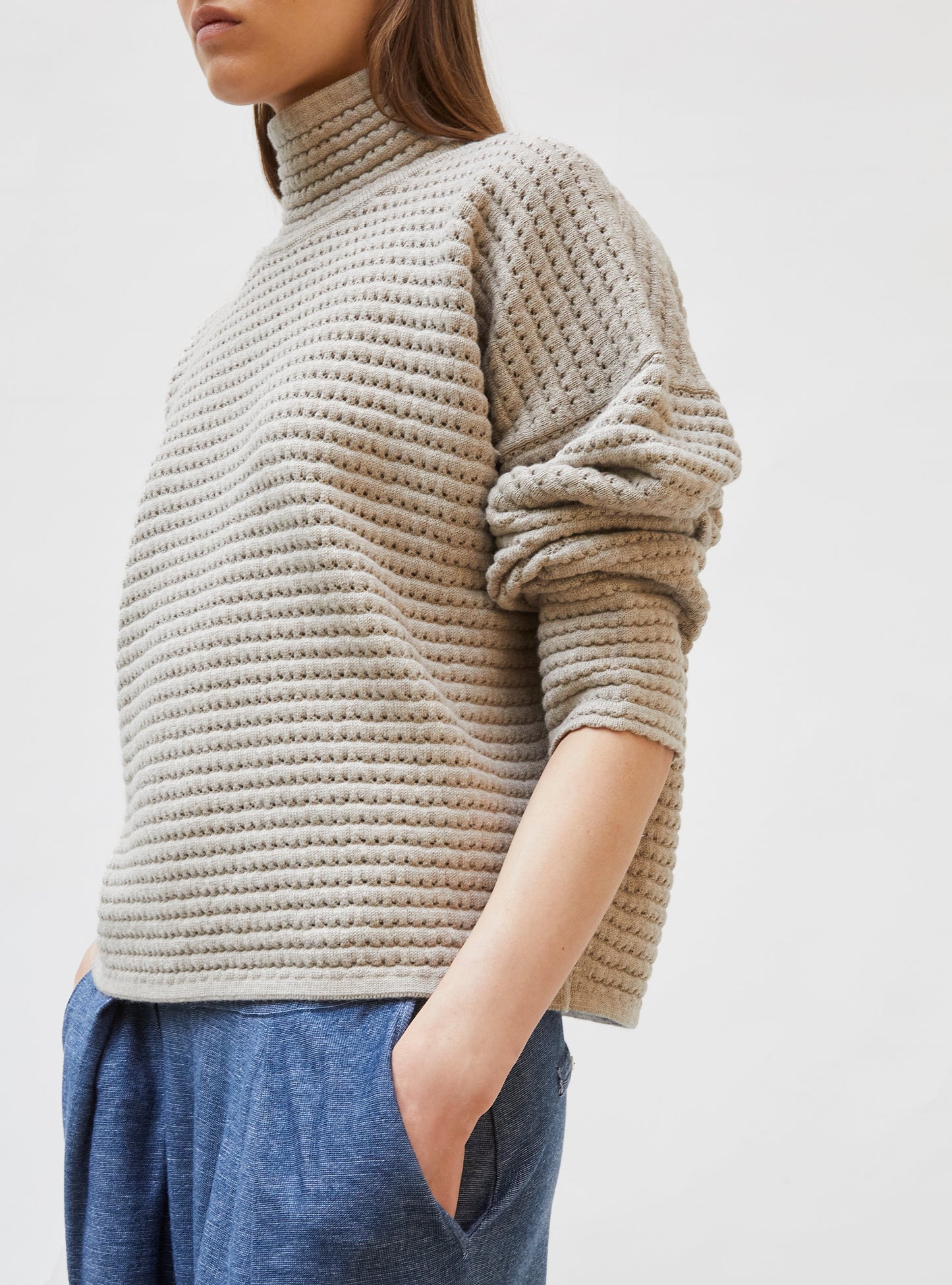 pull maille résille de laine