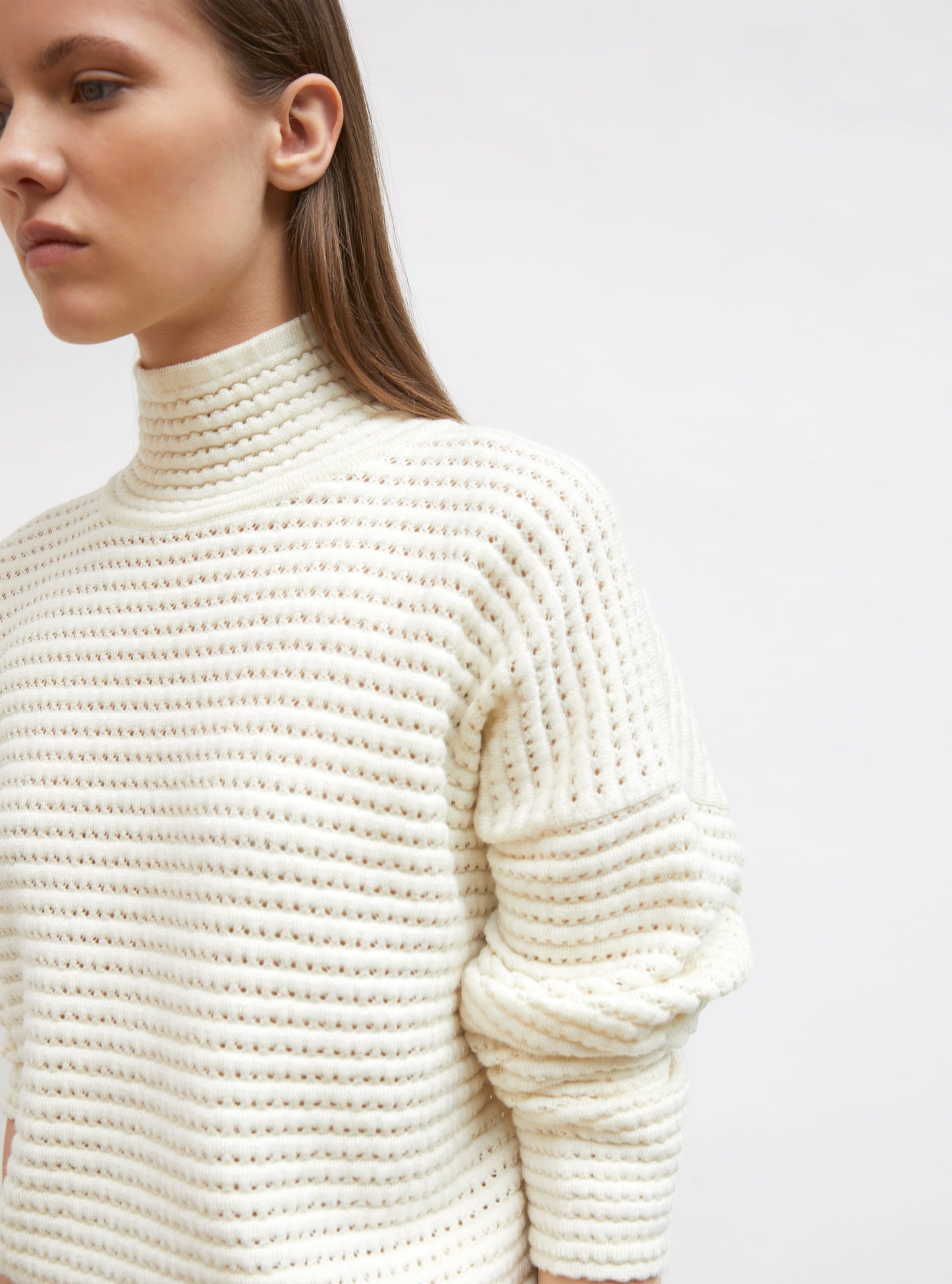pull maille résille de laine