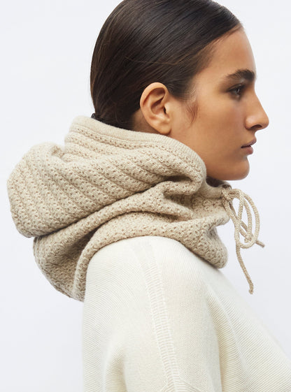 cagoule en maille torsadée