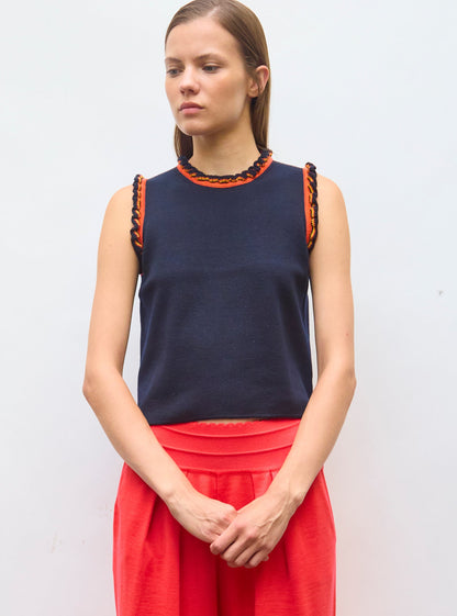top maille à mini volants