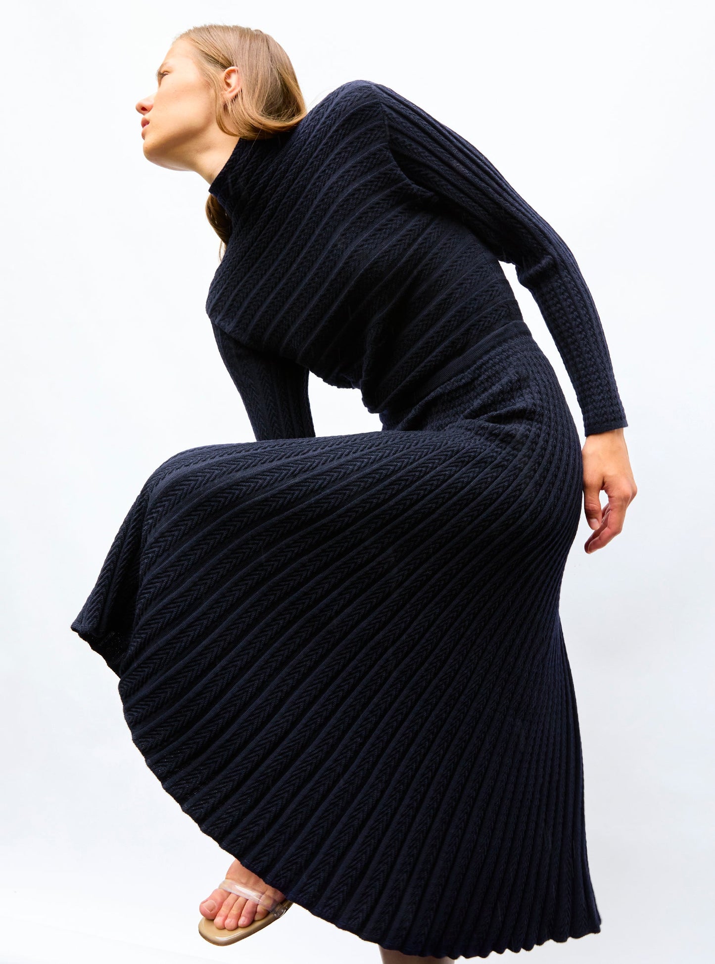 robe longue maille plissée
