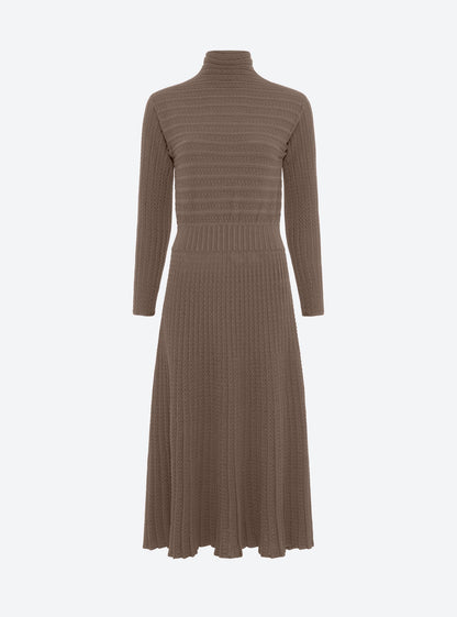 robe longue maille plissée