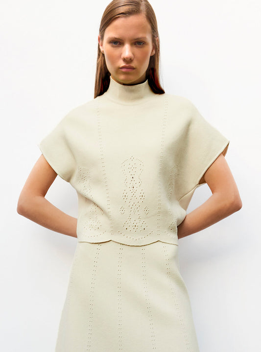 top maille broderie anglaise