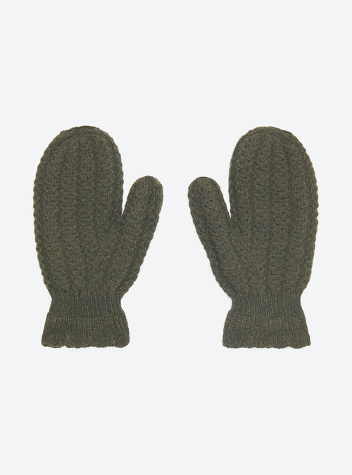 moufles en maille torsadée