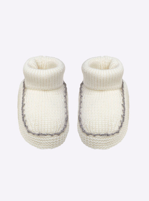 chaussons bébé à finitions crochet