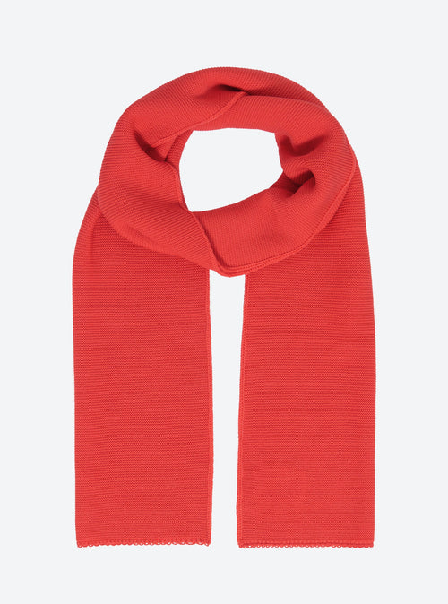 écharpe longue en maille