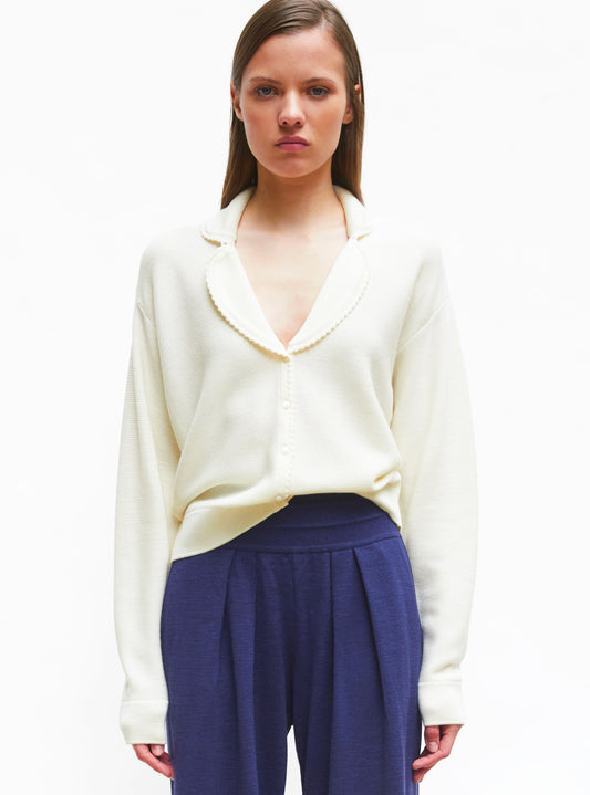 chemise maille encolure v