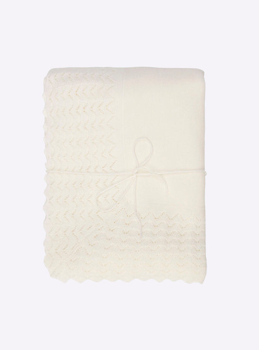 couverture bébé à volant dentelle