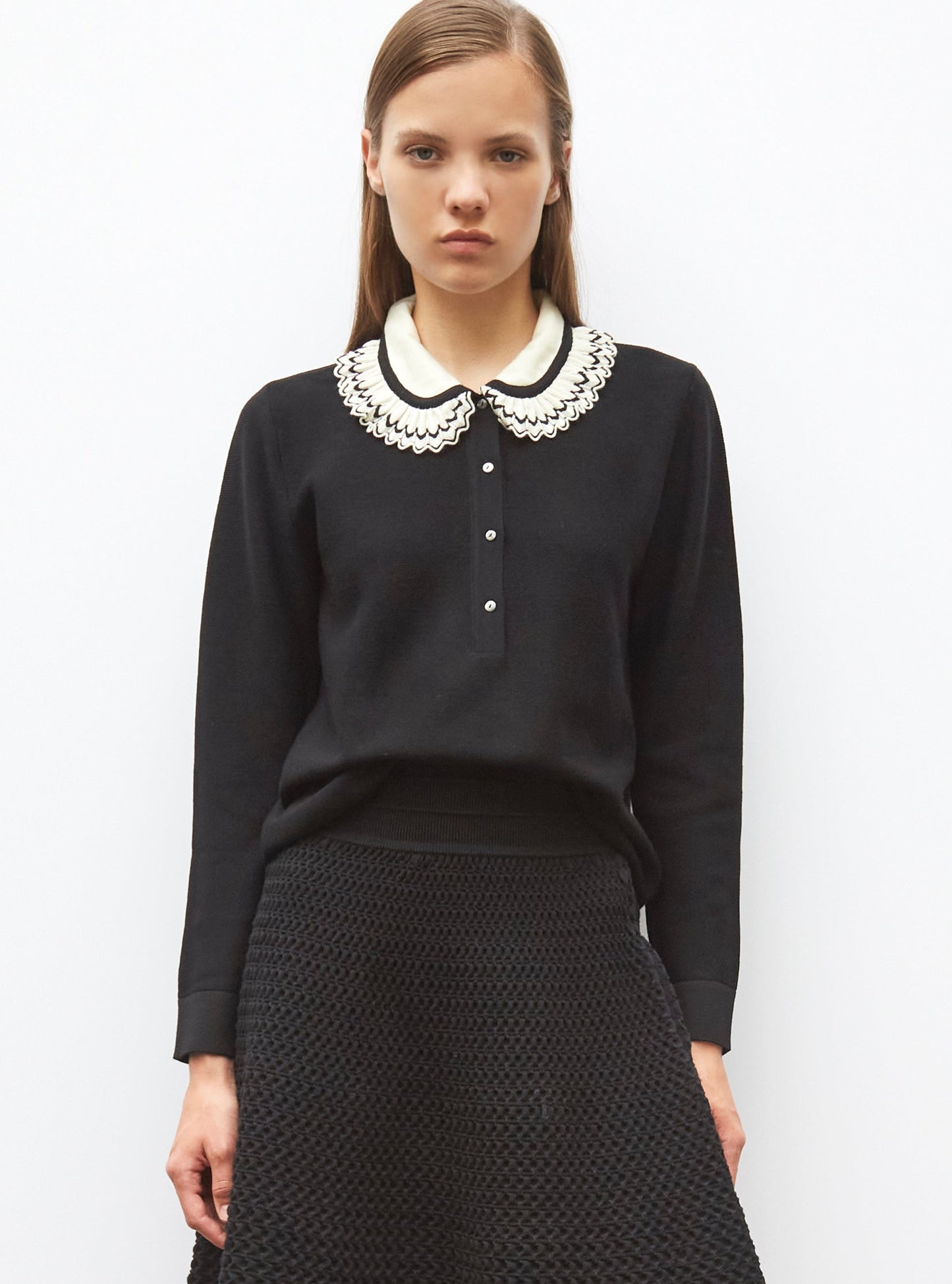 chemise en maille col volanté