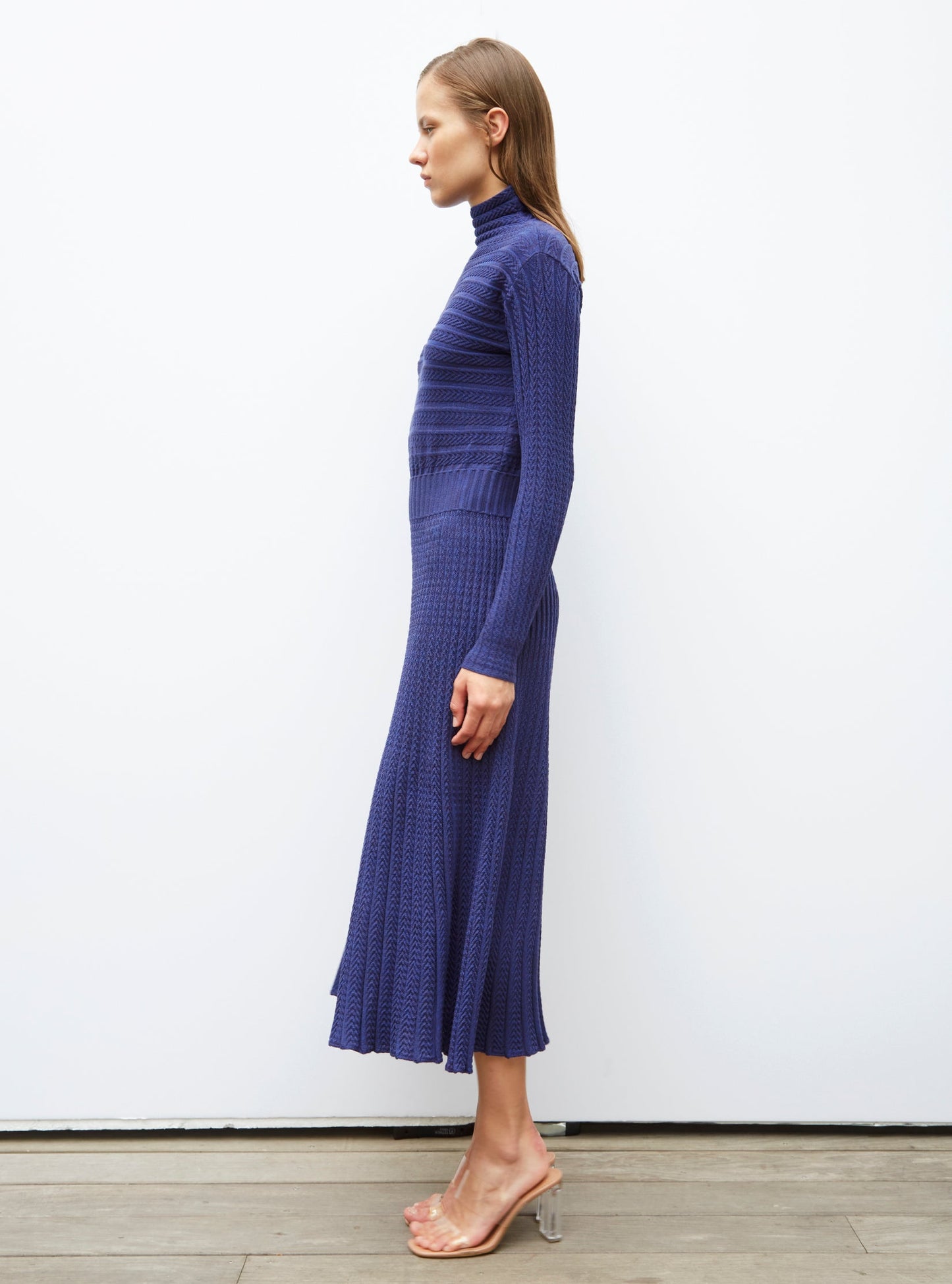 robe longue maille plissée