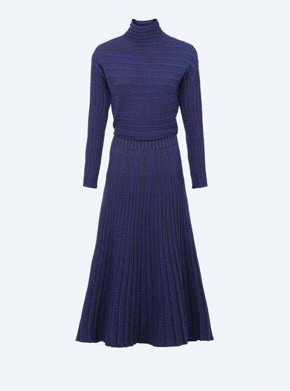 robe longue maille plissée