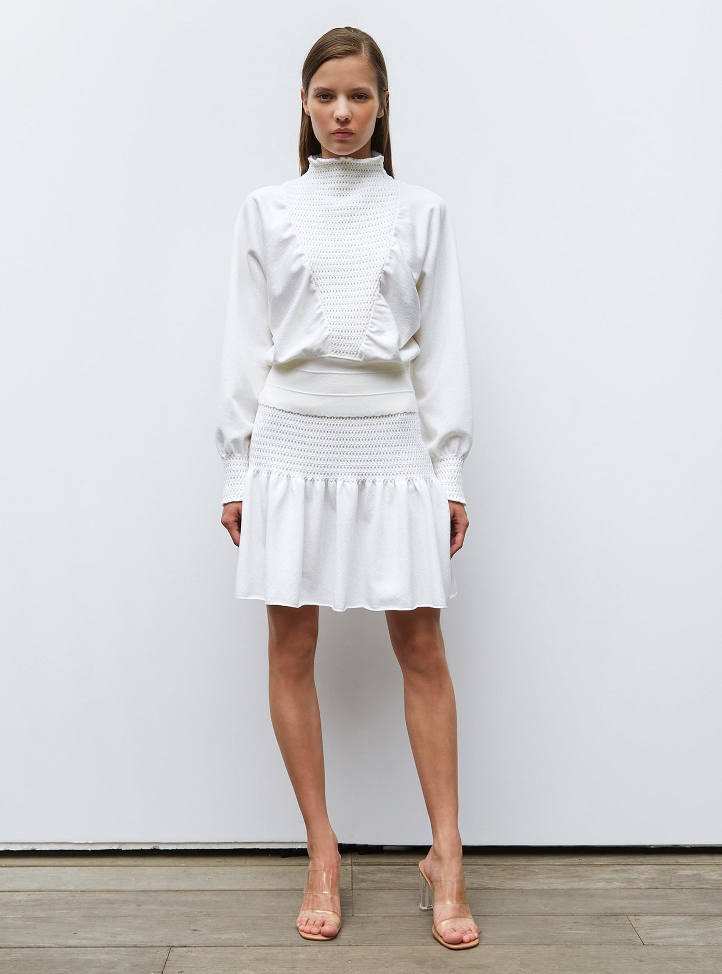 jupe courte en maille smockée