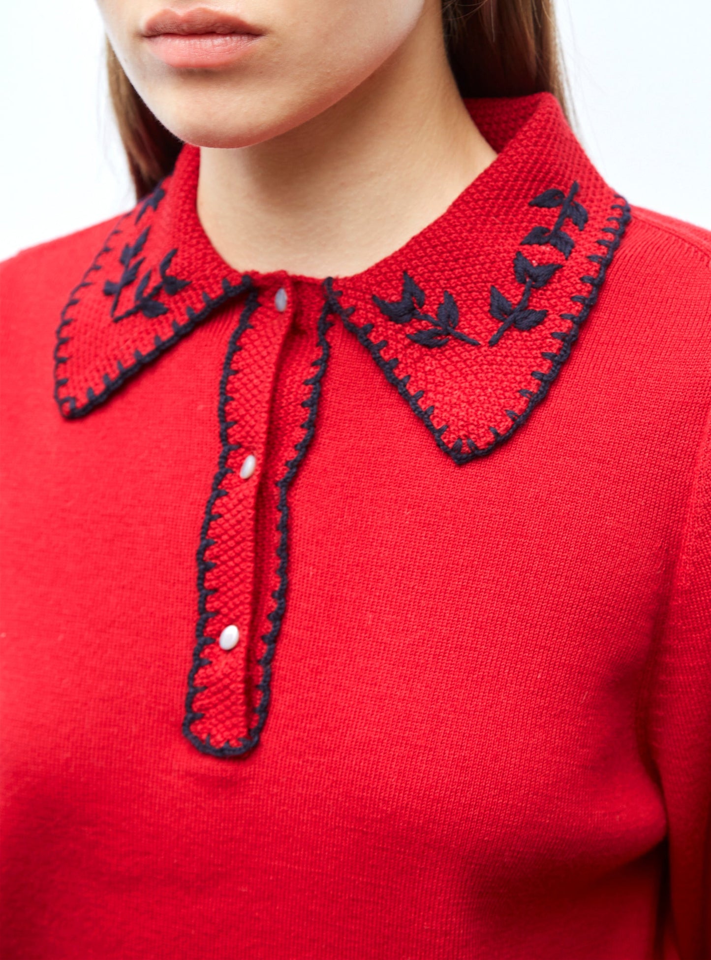 chemise maille brodée main