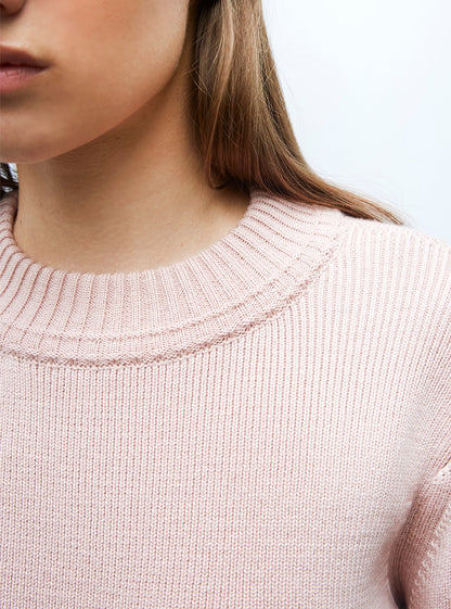 pull droit détails tressés