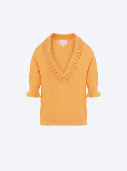 top en maille à encolure v volantée